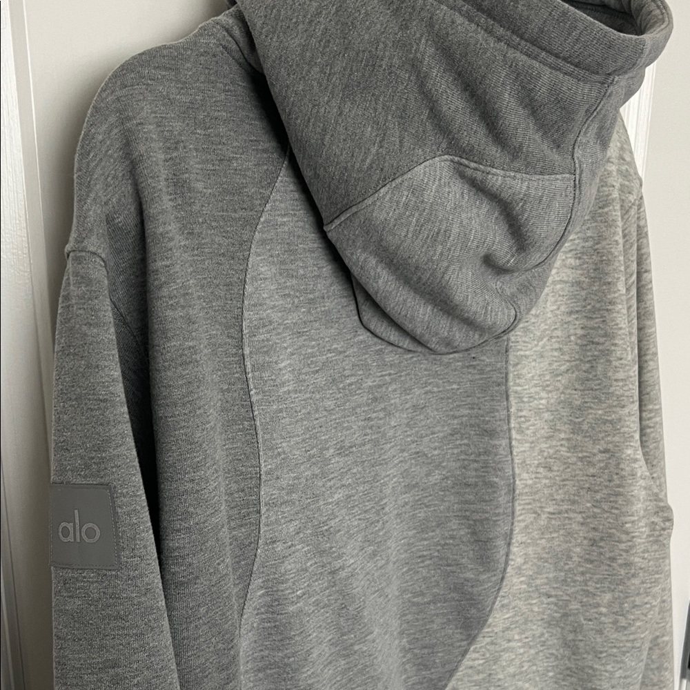 Make Waves Women's Hoodie - Picture 6 of 6